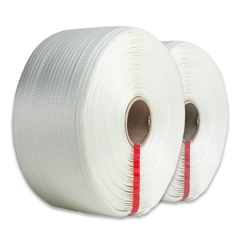 Different types of plastic strapping for securing loads